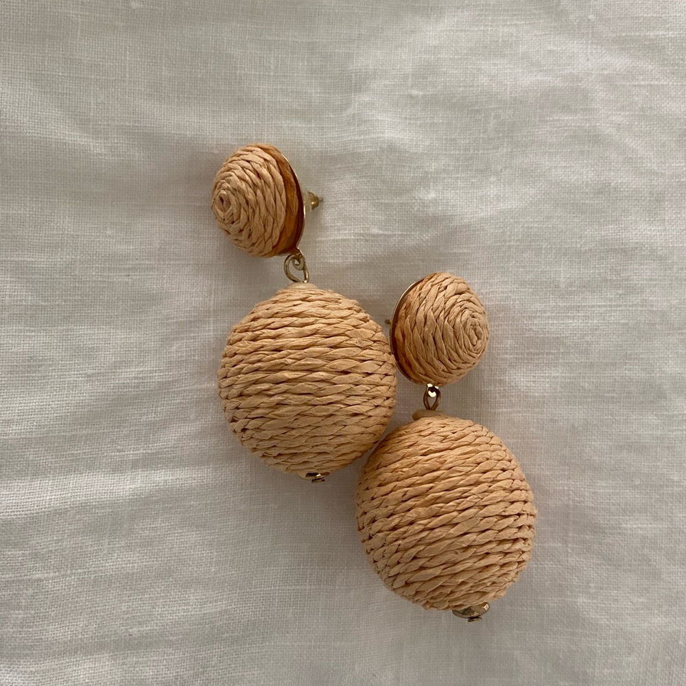 Raffia earrings